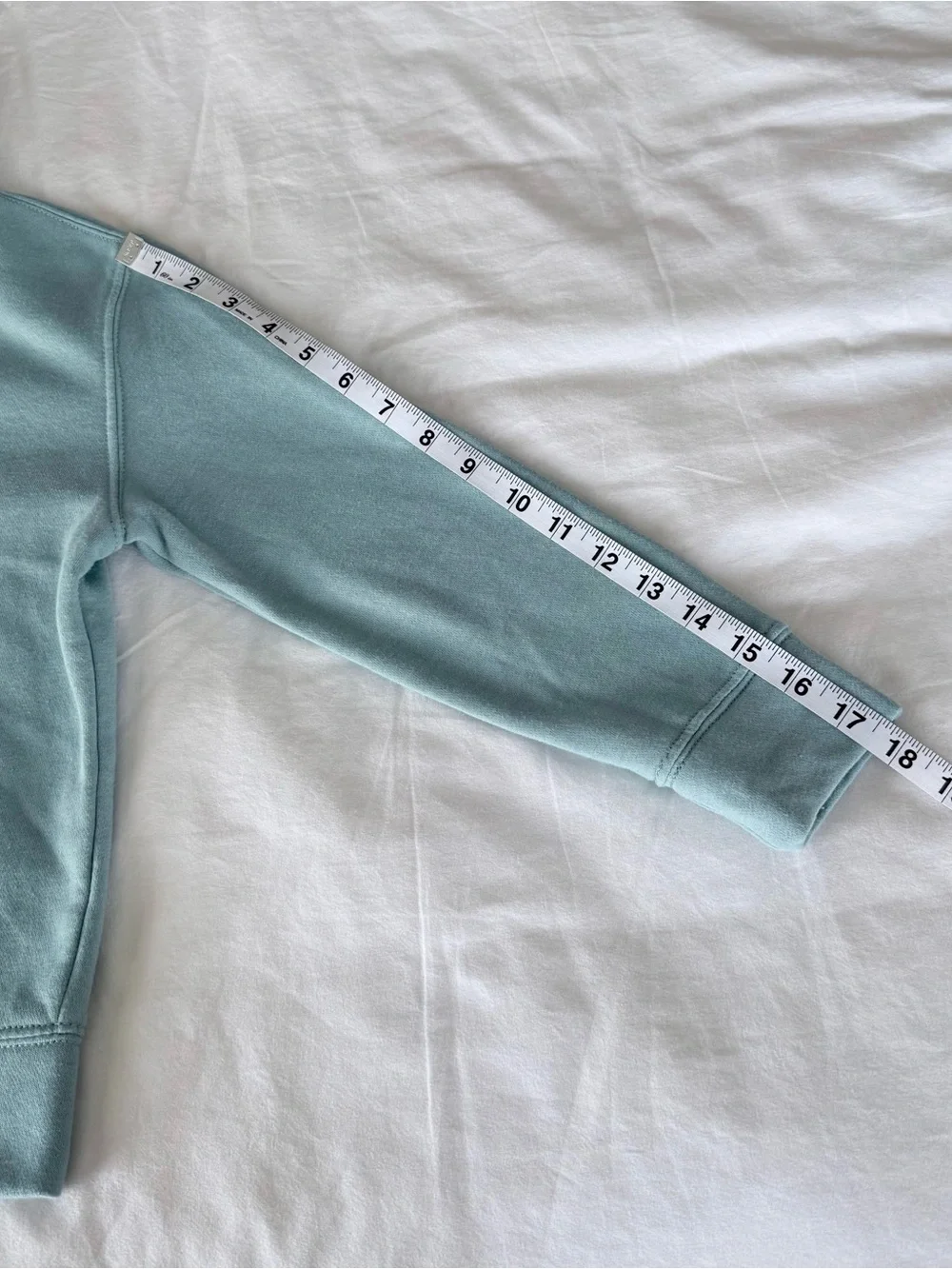Old Navy Kids Zip-Up Hoodie in Light Teal Seafoam with Peace Patch Size M (8)